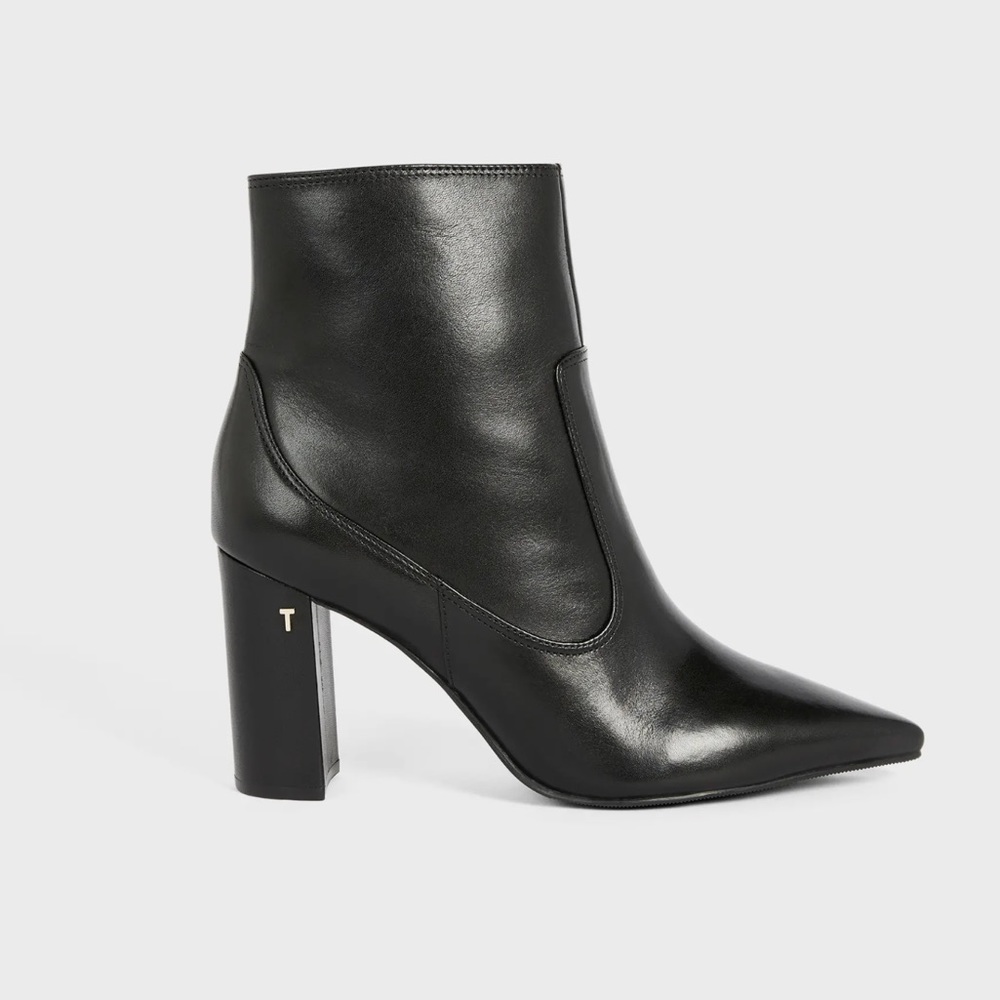 Ted Baker Black Leather Pointed Toe Block Heel Ankle Boots